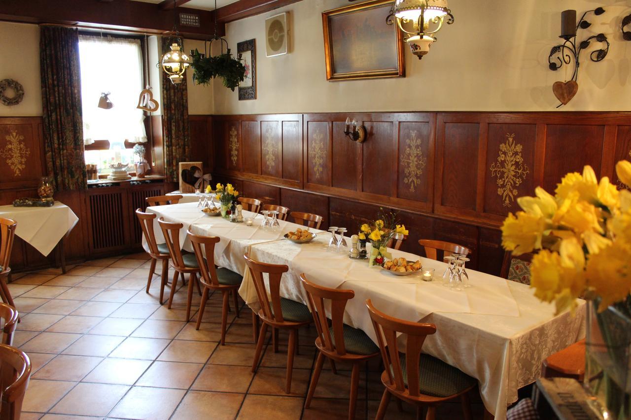 Gasthof Und Pension Zum Loewen เฮิร์ชแบ็กอันแดแบ็กช์ทาซา ภายนอก รูปภาพ