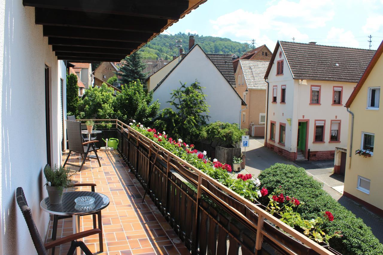 Gasthof Und Pension Zum Loewen เฮิร์ชแบ็กอันแดแบ็กช์ทาซา ภายนอก รูปภาพ